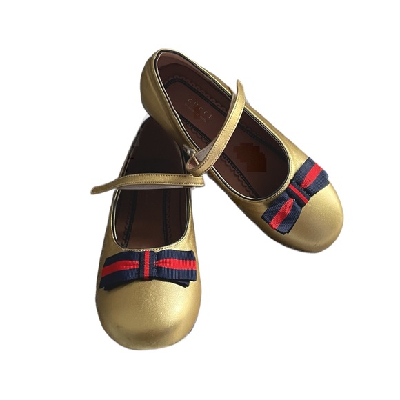 🔥🔥Authentic GUCCI Gold Metallic Ballet Shoes Flats With Bow /Girls Sz 35 - Picture 1 of 7